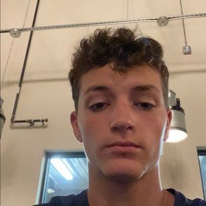 Meet your Posher, Hoyt